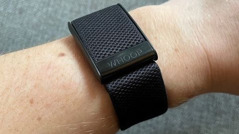 Whoop’s Wristband Is Smaller, Smarter, and Still Unnecessary – 4.0 Review.